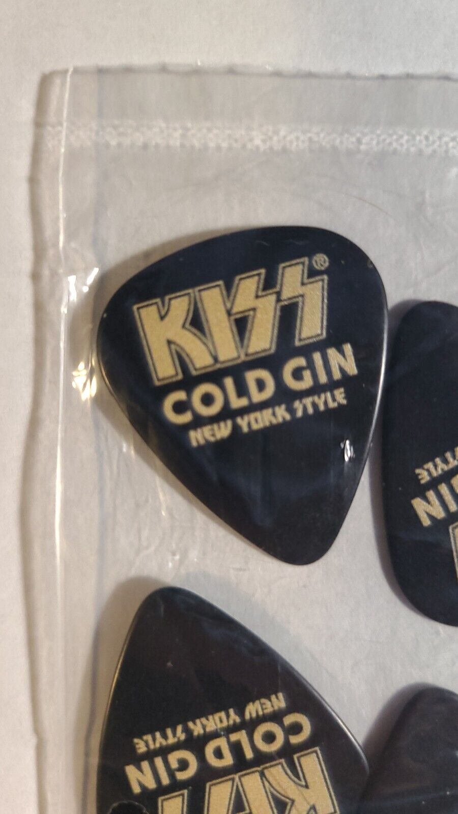 KISS Cold Gin 4 Guitar Pick Set Simmons Ace Criss Stanley 2021 New Sealed Rare